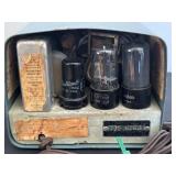 BR - Silvertone Vintage Radio BR - Silvertone Vintage Radio