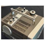 DR - Vintage Singer TV-6 Transistor Television - 6-inch Portable DR - Vintage Singer TV-6 Transistor Television - 6-inch Portable