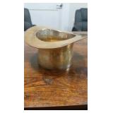 1985 hat shaped trophy 'HOLLYWOOD PARK $100,000