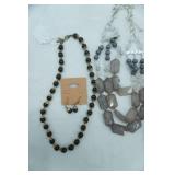 Jewelry Lot: Fashion Jewelry Beaded Necklaces