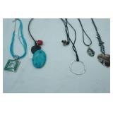 Jewelry Lot: Fashion Jewelry Necklaces