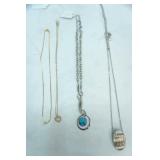 Jewelry Lot: Fashion Jewelry Necklaces