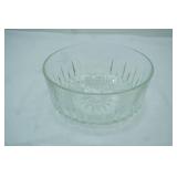 Vintage Arcoroc France Glass Serving Bowl in Diamond Pattern