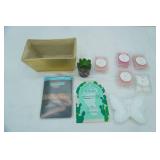 Avon Milk Glass Butterfly, Wax Melts, Sephora Cactus Foot Mask, Pantyhose, Golden Organizing Bin