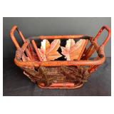 LR - Two Lovely Vases with Basket