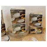 DR - Arcoroc Fleur 6 Soup Plates & 2 Glass Bowls - Clear Crystal