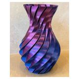 K - 3-D Printed Twisting Pillars Vase - Iridescent Gradient