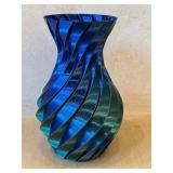 K - 3-D Printed Twisting Pillars Vase - Iridescent Gradient