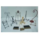 Art, Photos & Collectors Plates Display Stands