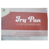 NEW Parini Cookware 9.5" Non-Stick Aluminum Enamel Fry Pan