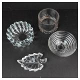 Leaf-Shaped  Glass Dishes - 4-Piece Set