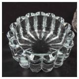 Leaf-Shaped  Glass Dishes - 4-Piece Set