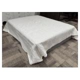 Threshold Queen Bedspread - White Quilted Coverlet