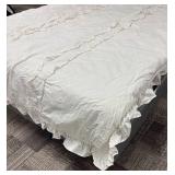 Simply Shabby Chic Twin Size White Comforter & Ruffled Edge