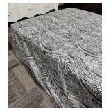King Duvet Cover - Paisley Pattern - Navy On Cream