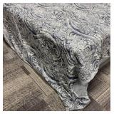 King Duvet Cover - Paisley Pattern - Navy On Cream
