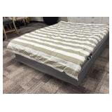 Pillowfort Twin Striped Comforter - Taupe & White