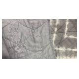 Gray & White Queen Comforter with 2 Pillow Shams
