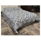 Ralph Lauren Queen Size Comforter & 2 Shams