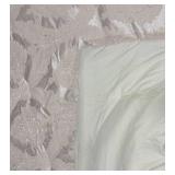 Envogue Queen-Size Pink Damask Comforter