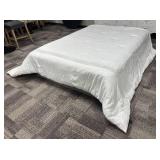 Nicole Miller Home King Comforter