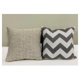 Throw Pillows - 20x20 in Beige Textured Knit & Gray Chevron (Lot of 2)