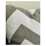 Throw Pillows - 20x20 in Beige Textured Knit & Gray Chevron (Lot of 2)