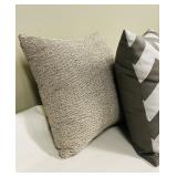 Throw Pillows - 20x20 in Beige Textured Knit & Gray Chevron (Lot of 2)
