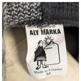 Aly Marka Wool Hooded Sweater - Medium (M) Made in Ecuador