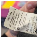 Aly Marka Wool Hooded Sweater - Medium (M) Made in Ecuador