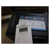 New Avanti .9 cf microwave...