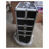 Locking stackable storage compartme...