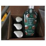 6 Bottles of Softsoap...