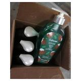 6 Bottles of Softsoap...