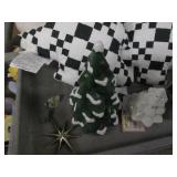 Lot of seasonal decor...