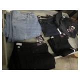 5 Pairs of ladies size 22 pants...