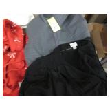 Ladies XL and XXL tops and leggings...