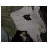 Ladies XL and XXL tops and leggings...