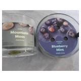 2 Room Essentials 3 Wick Candles...