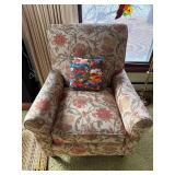 Armchair - Floral Upholstery, Vintage Damask Pattern, With Pillow
