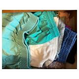 Clothing Inc Shorts & Alfred Dunner Turquoise Elastic-Waist Pants - Women's Size M