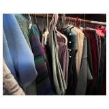 Minnesota Vikings Jersey Majestic XL; Assorted Tops & Hats & Charter Club MicroLux Bedding