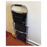 Gorilla Ladders SSK-3 Type III Step Stool - 28.7in, 200 lb Duty Rating