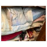 Swiffer WetJet Mopping System Teal with Cleaning Accessories - quantities unverified