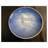 Bing & Grøndahl Christmas Plates - Julegaven Series Blue & White (Denmark)