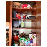 Assorted Household Items, Tools & Garden Supplies - quantities unverified