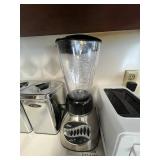 Oster Blender 12-Speed With Tea, Flour & Sugar Canisters, Pyrex Cups, Toaster & Ice Crusher/Coffee Grinder