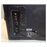 Seamless connections from the keyboard to the speakers and bass speakers, creating an immersive audio experience.