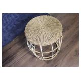 Set of 2 Wicker Lounge Chairs with Cushions and Side Table