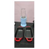 Kitchen Appliance & Bakeware Lot